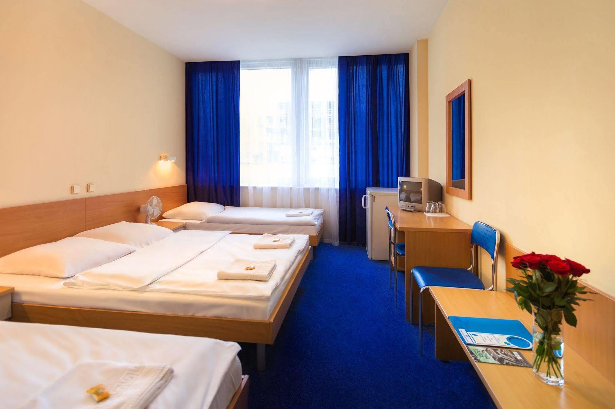 Dom Turystyczny Indigo Hostel Krakow Bagian luar foto