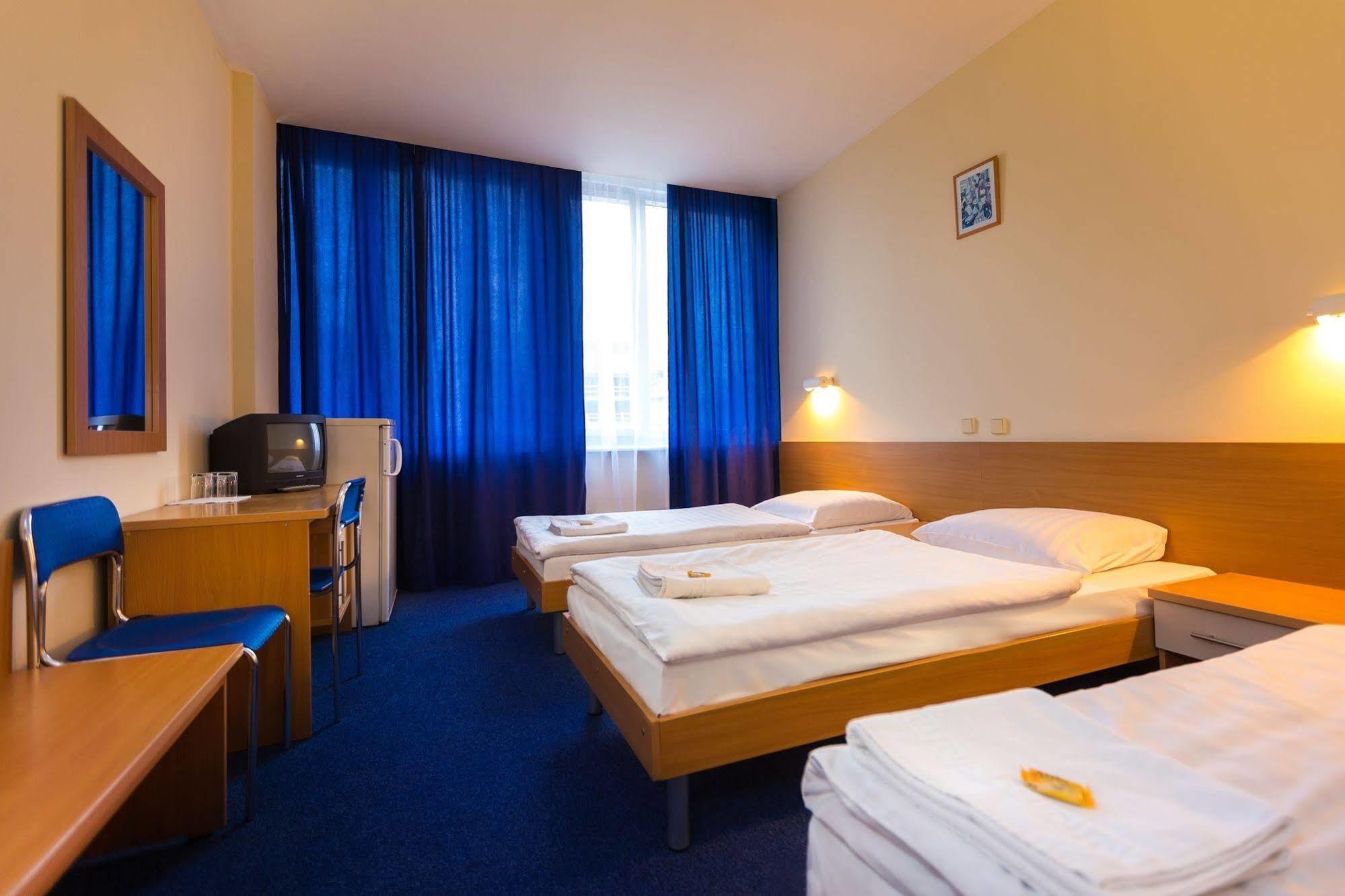 Dom Turystyczny Indigo Hostel Krakow Bagian luar foto