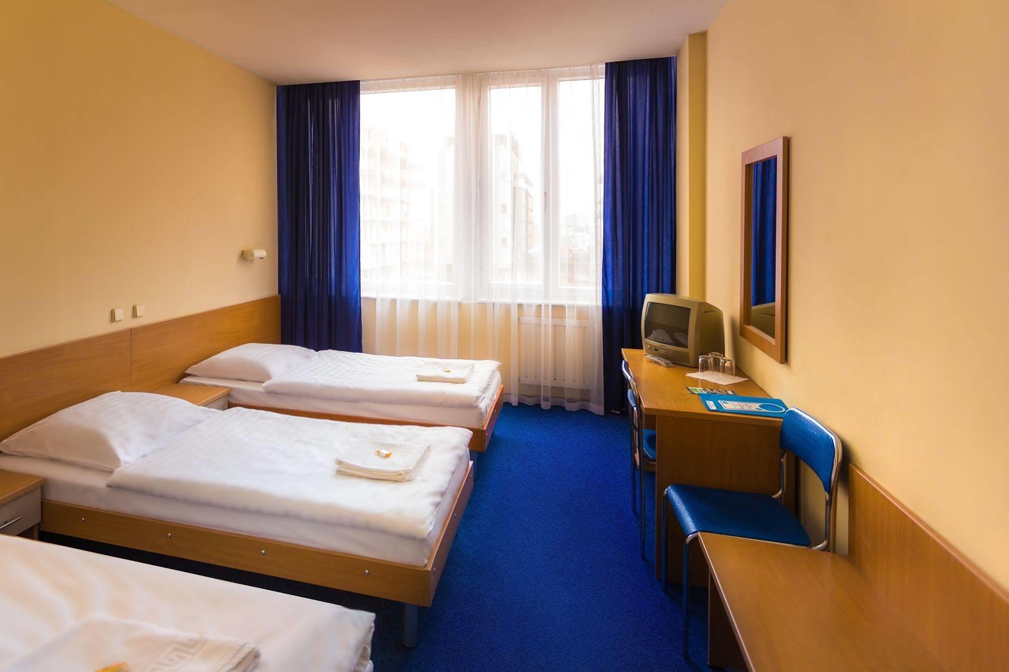 Dom Turystyczny Indigo Hostel Krakow Bagian luar foto